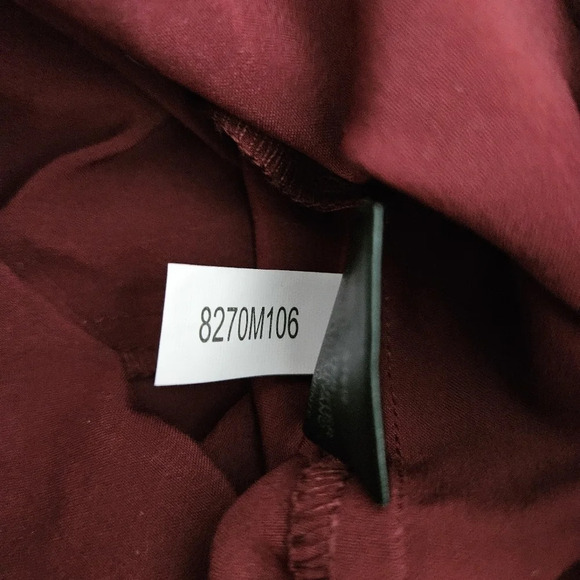 Gianni Bini Pants Romper Burgundy Lace Sleeveless Deep V Neck One Piece Jumpsuit - Picture 9 of 9